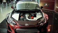 Berapa taksiran modifikasinya, ya? Diperkirakan mobil itu menghabiskan kocek hingga Rp 1 miliaran. Foto: Rifikianto Nugroho
