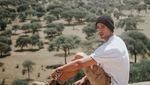 Foto: Travelingnya Model Tampan Perancis, Giovanni Bonamy