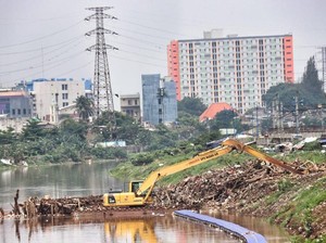 Antisipasi Banjir, Program Normalisasi Sungai di Jakarta Berlanjut