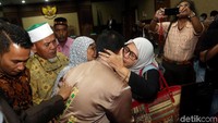 Sebelumnya, Ahmadi menjadi salah satu pejabat daerah yang dijaring KPK terkait kasus suap Gubernur Aceh. Uang yang diberikan Ahmadi kepada Gubernur Aceh, Irwandi Yusuf, diketahui menjadi pemulus agar proyek pembangunan di Bener Meriah yang sumber dananya dari Dana Otonomi Khusus Aceh (DOKA) atau dana otsus dapat dikerjakan rekanan di wilayah itu.