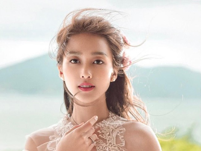 Dengan kemampuannya dan wajahnya yang khas Asia, Khanh mampu masuk ke dalam dunia hiburan dengan cepat dan membangun kariernya sejak muda. Foto: Instagram @imkhangan