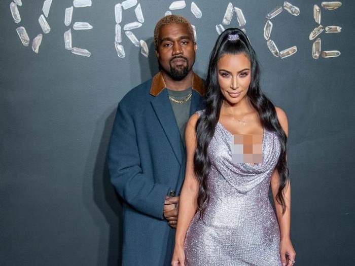 Kim Kardashian dan Kanye West. Foto: Getty Images Kim Kardashian dan Kanye West. Foto: Getty Images