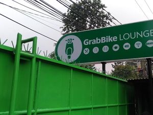 Lelah Berkendara, Driver Bisa Bersantai di GrabBike Lounge