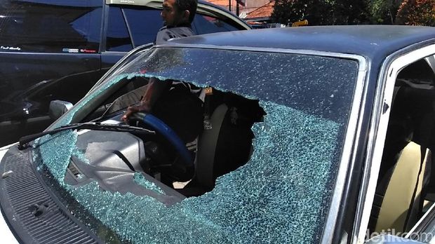 BNNP Jatim Lumpuhkan Dua Pengedar Sabu di Pintu Tol Sidoarjo-Porong