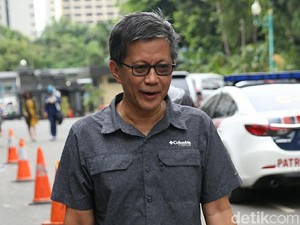 Ace Serang Rocky Gerung, Faldo-Jansen Mengepung