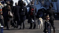 Potret Sully itu diunggah oleh akun Facebook resmi Americas VetDogs, lembaga yang merawat anjing tersebut sejak lahir. Istimewa/Loren Elliott/Reuters.