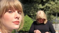 Orang lebih sering melihat Taylor tampil dengan gaun dan dress mewah ataupun kostum di atas panggung. Namun saat bersantai di rumah, seperti apa penampilannya? Foto: Dok. Instagram/taylorswift