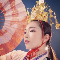 Kanako sangat menghormati leluhurnya. Di sejumlah kesempatan, wanita 22 tahun itu pun percaya diri tampil dengan kimono  menjadi baju adat Jepang. Foto: Instagram (@kanakodate)