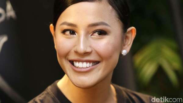 Syuting Film Horor Bareng Anya, Nina Kozok Ngaku Stress Syuting Film Horor Bareng Anya, Nina Kozok Ngaku Stress