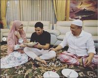 6 Fakta Menarik Lindswell Kwok yang Kini Berhijab