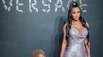 Langka! Pose Konyol Kanye West saat bersama Kim Kardashian