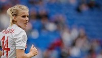 Ada Hegerberg memperkuat tim Olympique Lyonnais. Berposisi sebagai striker, dia mencetak 31 gol dari 29 laga di semua ajang di musim lalu (Instagram/ahegerberg)
