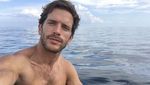 Foto: Oliver Baggerman, Model Ganteng Spanyol yang Suka Selfie di Pantai