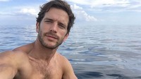 Namanya Oliver Baggerman, model berparas tampan ini berasal dari Spanyol. Dia suka traveling lho. (oliverbaggerman/Instagram)