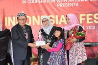 Hebat! Bocah 8 Tahun dari Indonesia Gelar Fashion Show di Lebanon