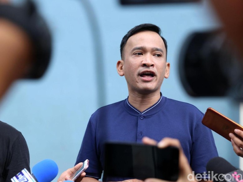 Ruben Onsu Sebut Pemilu 2019 adalah Pesta Demokrasi Terheboh Ruben Onsu Sebut Pemilu 2019 adalah Pesta Demokrasi Terheboh