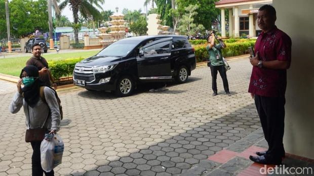 Dugaan Suap, KPK Geledah Ruang Kerja dan Rumdin Bupati Jepara