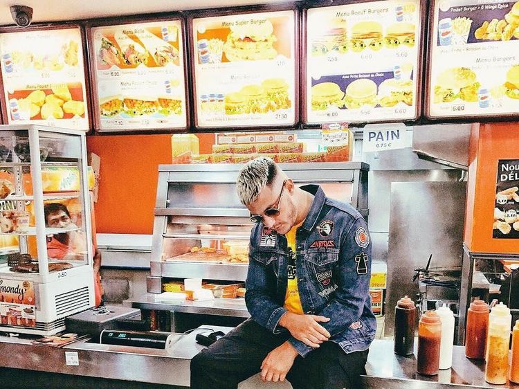 Tak Bisa Lepas dari Kopi dan Soft Drink, DJ Snake Hobi Ngemil di Minimarket