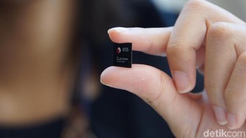 Snapdragon membawa sensor ultrasonic yang diterapkan di dalam layar, di mana ini diklaim yang pertama di dunia.  Foto: Agus Tri Haryanto/detikINET