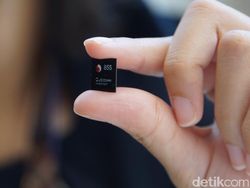 Penampakan Snapdragon 855 yang Lebih Kecil dari Koin Rp 500