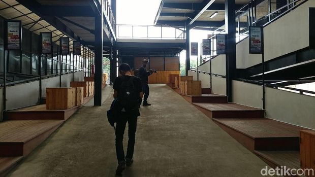 Tiga Tahun Diresmikan, Pasar 'Keren' Sarijadi Masih Sepi Melompong
