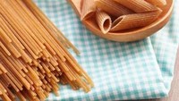 Satu porsi pasta kering hanya dijual sebesar 25 sen. Tapi di restoran seporsinya dijual sebesar $1.43 dan sebesar $13 (Rp 186 ribu) jika restorannya membuat pasta sendiri. Terjadi peningkatan angka sebesar 800%. Foto: Istimewa
