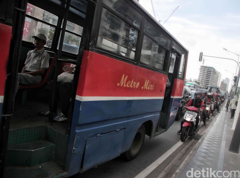 Viral Metromini Hadang TransJakarta, Kadishub DKI Giatkan Penertiban Viral Metromini Hadang TransJakarta, Kadishub DKI Giatkan Penertiban