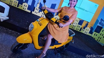 Diperlukan aplikasi untuk menggunakan motor ini. (Foto: detikINET/Adi Fida Rahman)