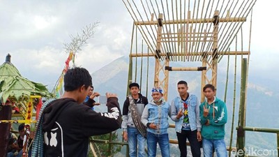Foto: Bukit Buat Selfie Kekinian di Probolinggo