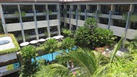 Hotel ini pun cukup strategis, hanya 10 menit jalan kaki ke Pasar Seni Kuta, Pantai Kuta dan Pantai Legian (Fitraya/detikTravel)