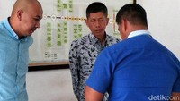 Eks Kalapas Sukamiskin, Wahid Husen, menjalani sidang perdana kasus suap yang menjeratnya di ruang Tipikor, Pengadilan Negeri (PN) Bandung, Rabu (5/12/2018).