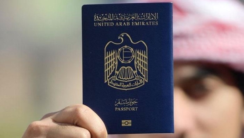 Ilustrasi paspor Uni Emirat Arab (Thinkstock) Ilustrasi paspor Uni Emirat Arab (Thinkstock)