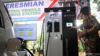 Tempat Ngecas Kendaraan Listrik Hadir di BPPT