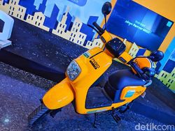 Kuning-kuning, Cerahnya Sepeda Listrik Bertarif Sewa Rp 6.000 Per Jam