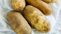 Sebesar 450 gram kentang dijual sebesar 70 sen. Tapi di restoran, satu buah kentang dijual sebesar $2. Harganya jadi naik sebesar 471 persen. Foto: Istimewa