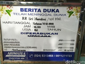 Ini Alasan Nh Dini Tinggal di Wisma Lansia