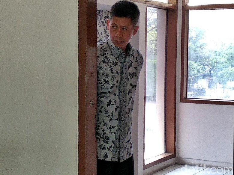 Kasus Suap, Eks Kalapas Sukamiskin Bantah Terima Mobil Mewah Kasus Suap, Eks Kalapas Sukamiskin Bantah Terima Mobil Mewah