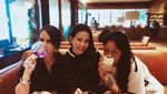 Serunya Janisaa Pradja, Teman Dekat Mike Lewis yang Doyan Wine