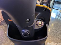 Kuning-kuning, Cerahnya Sepeda Listrik Bertarif Sewa Rp 6.000 Per Jam