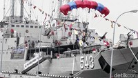 Sejumlah pasukan TNI AL menggelar upacara untuk memperingati Hari Armada RI 2018. Upacara itu pun diselenggarakan di kawasan Pondok Dayung,  Tanjung Priok,  Jakarta Utara,  Rabu (5/12/2018).