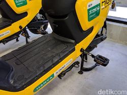 Kuning-kuning, Cerahnya Sepeda Listrik Bertarif Sewa Rp 6.000 Per Jam