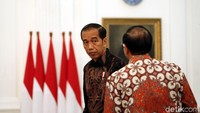 Hadir dalam pertemuan itu Pengurus Pusat FKPPI lainnya, di antaranya Bambang Soestyo yang juga menjabat Ketua DPR RI dan Prasetio Edi Marsudi yang juga merupakan Ketua DPRD DKI Jakarta.