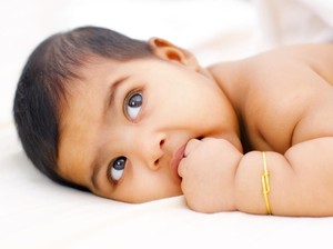 40 Nama Bayi Laki-laki Islami Penuh Makna dan Mengagumkan