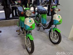 Kuning-kuning, Cerahnya Sepeda Listrik Bertarif Sewa Rp 6.000 Per Jam