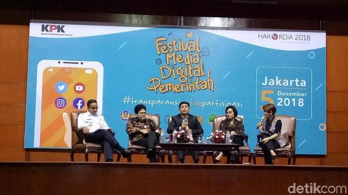 Cara Anies Hadapi Nyinyir di Media Sosial: Take It Easy