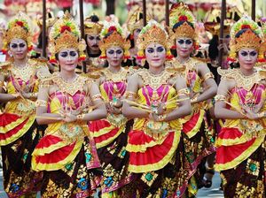 Alasan Pentingnya Ajari Anak Lestarikan Budaya
