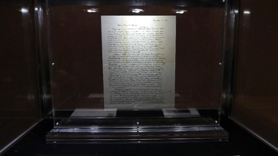 Ini Surat Tuhan Albert Einstein yang Terjual Rp 41 Miliar