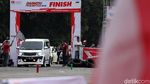 Mobil-mobil Daihatsu Ini Adu Ngesot di Istora