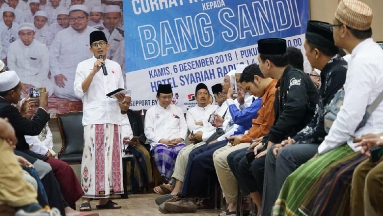 Di Malang, Sandi Tawarkan Solusi OKE OCE Kepada Para Kiai Kampung Di Malang, Sandi Tawarkan Solusi OKE OCE Kepada Para Kiai Kampung