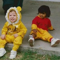 Matt dan Laura kemudian lulus dari Taman Kanak-Kanak. Keduanya pun berpisah, tidak lagi satu sekolah dan berkomunikasi. Mereka hanya saling mengetahui kabar satu sama lain dari kartu Natal yang dikirim keluarga mereka. Foto: Dok. Facebook Matt Grodsky, Laura Scheel